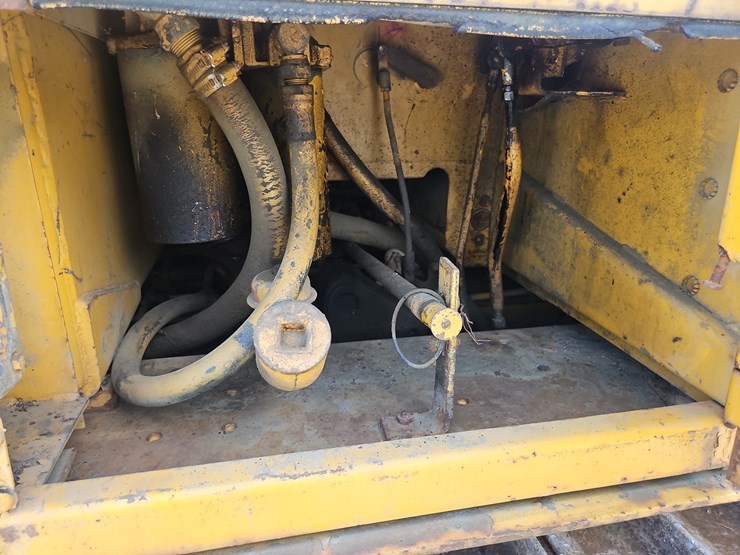 caterpillar-d5b-image-27