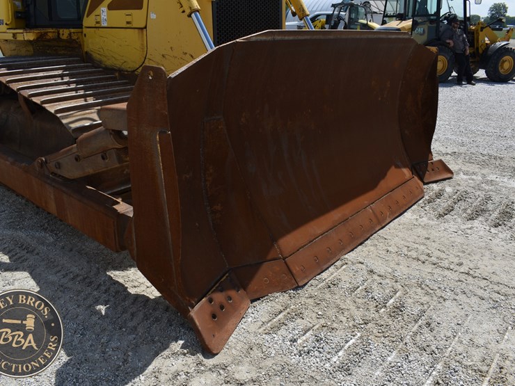 2014-komatsu-d65wx-17-image-16