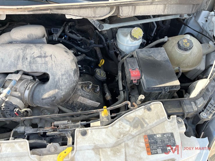 2019-ford-transit-image-15