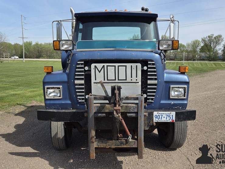 1994-ford-l8000-image-2