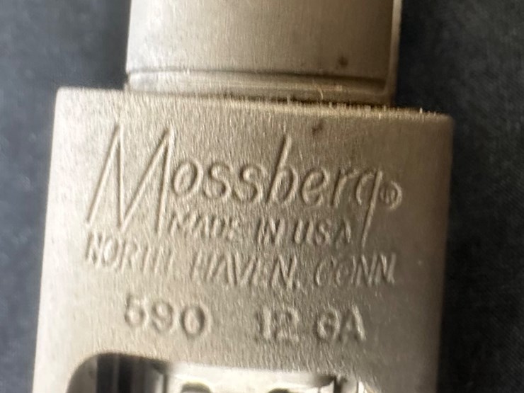 #272-•-mossberg-model-590-shotgun-image-28