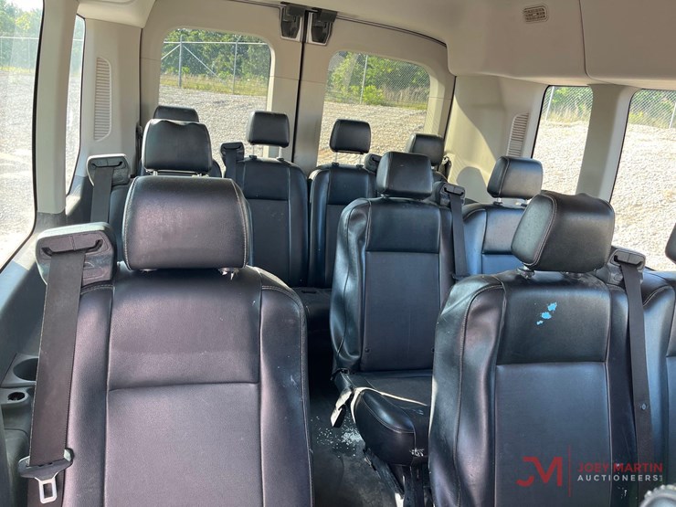 2020-ford-transit-image-11