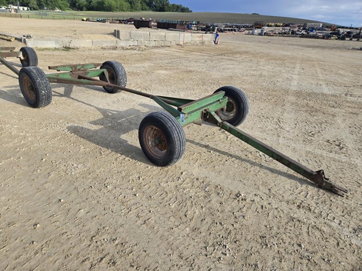 john-deere-1065-image-1