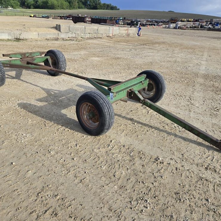 JOHN DEERE 1065