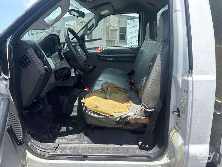 2015-ford-f250-image-19