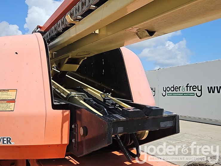 2018-jlg-660sj-image-10