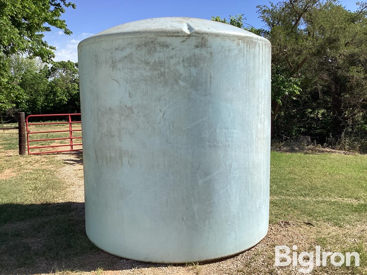 3,000-gal-storage-tank-image-5