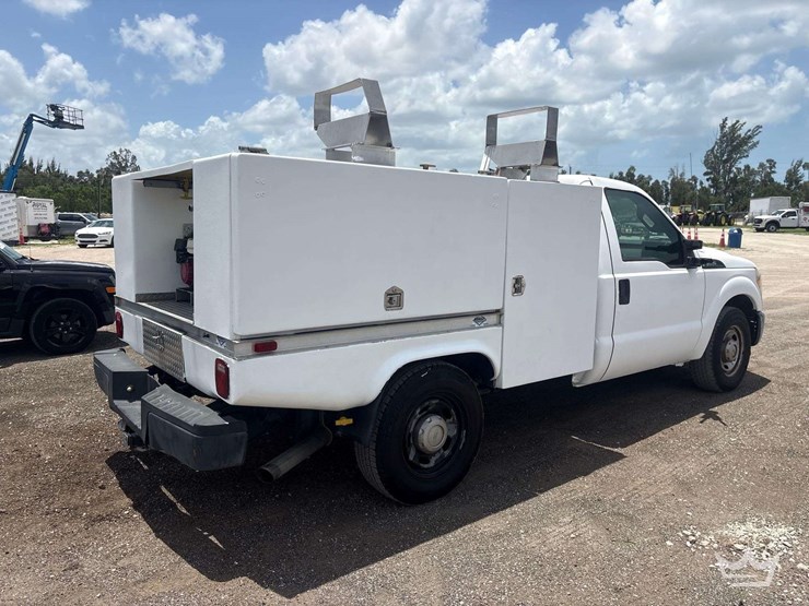 2015-ford-f250-image-3