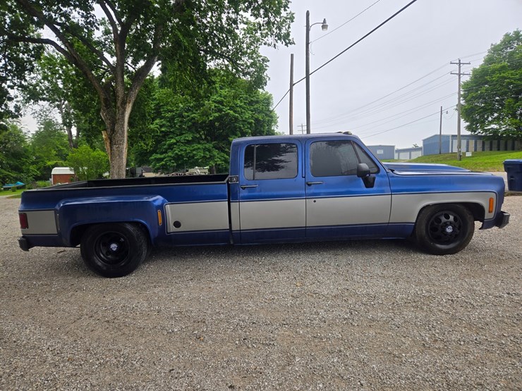 1976-chevrolet-c30-image-17