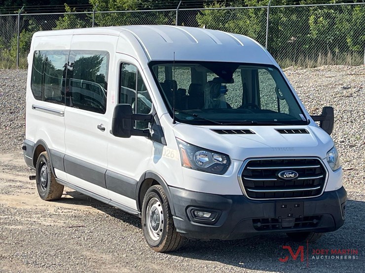 2020-ford-transit-image-1