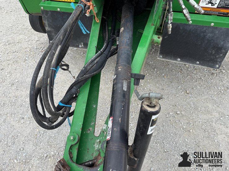 john-deere-567-image-11