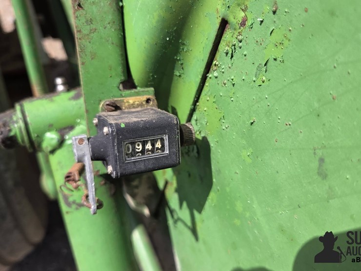 john-deere-24t-image-17