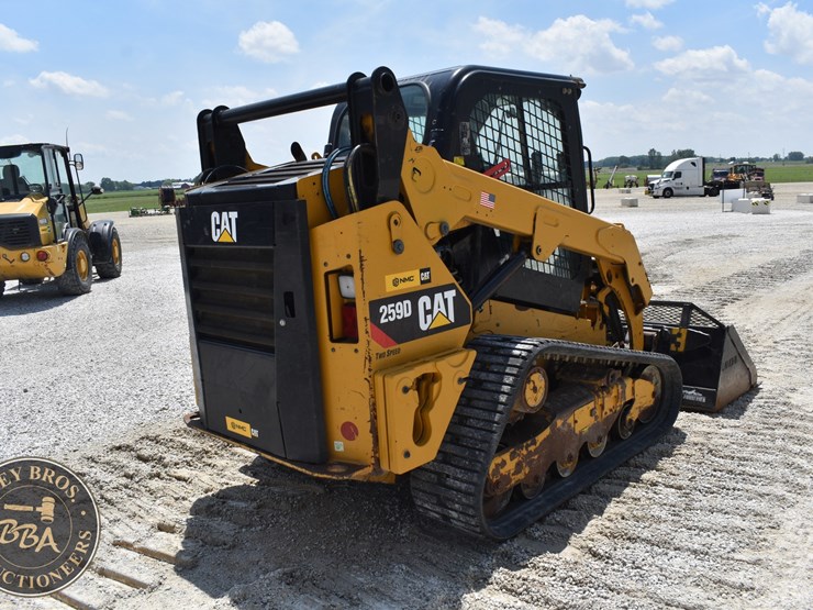 2019-caterpillar-259d-image-8