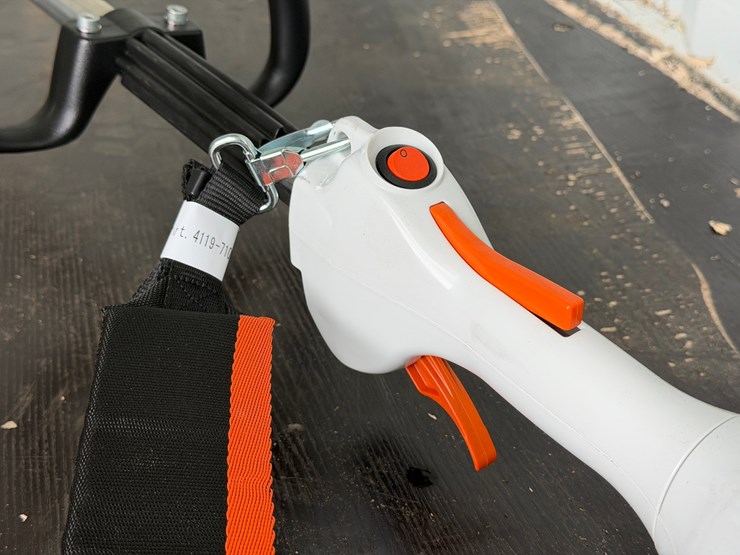 #6019-•-stihl-fs56rc-string-trimmer-image-3