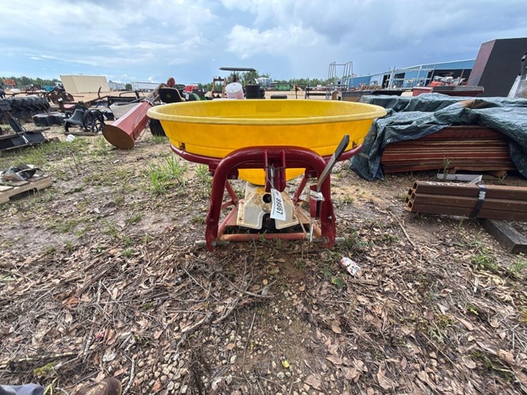 2249---sitrex-fertilizer-spreader---poly-hopper-image-4