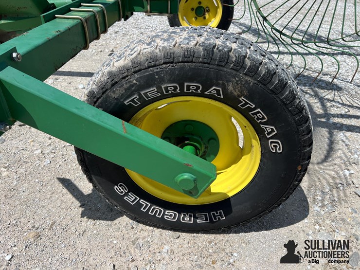 john-deere-702-image-9