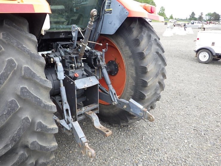 kubota-m126x-image-9
