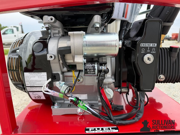 2026-magnum-4000-series-hot-water-pressure-washer-image-12