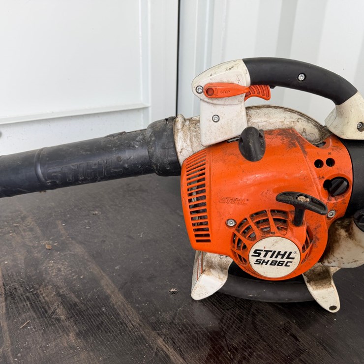 #6038 • STIHL SH86C Handheld Leaf Blower
