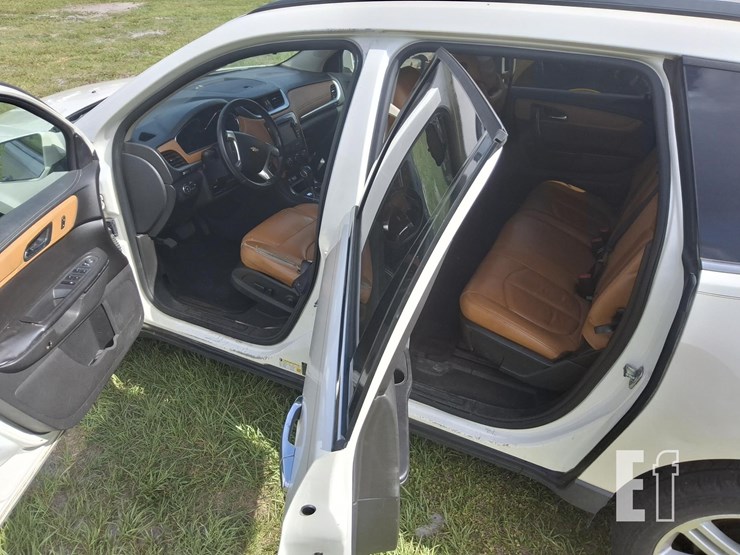 2014-chevrolet-traverse-image-9
