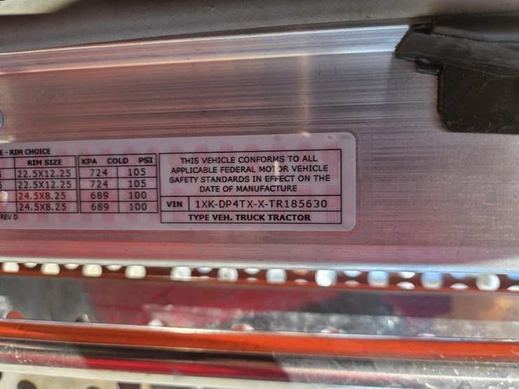 2026-kenworth-t800-image-82