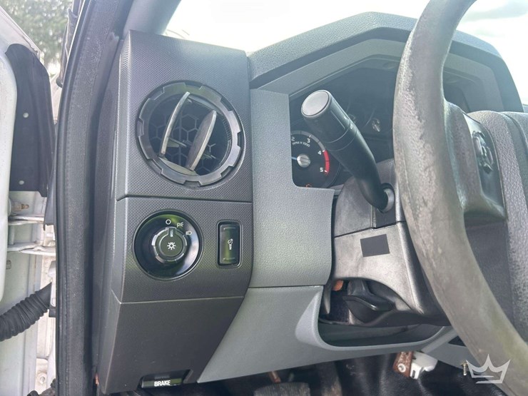 2013-ford-f450-image-12