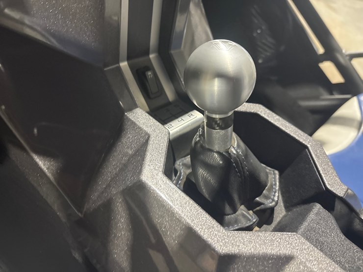 #23985-•-2016-polaris-slingshot-image-9