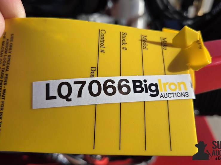 2026-magnum-4000-series-hot-water-pressure-washer-image-16