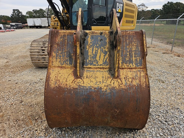 2017-caterpillar-336f-image-118