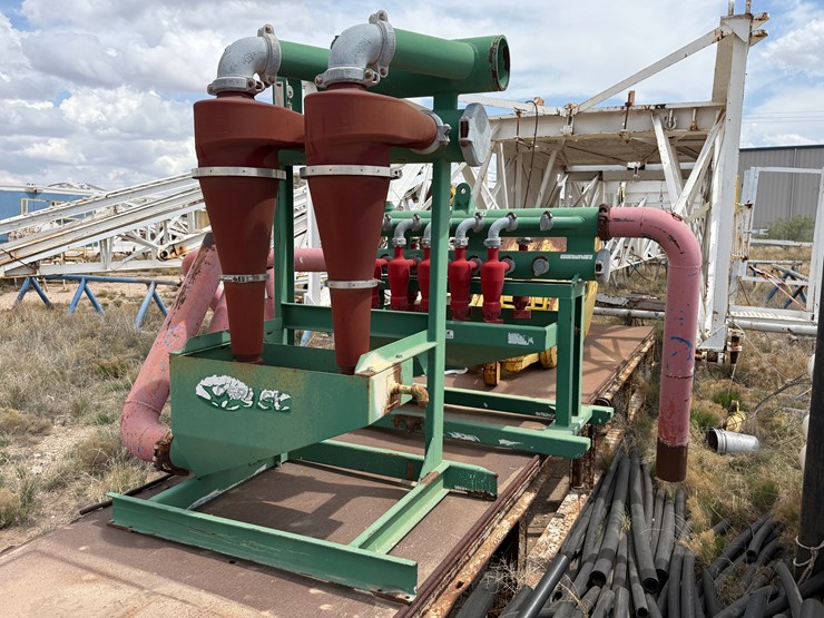2008-derrick-corp.-12-cone-inline-desilter-&-2-cone-desander-image-9