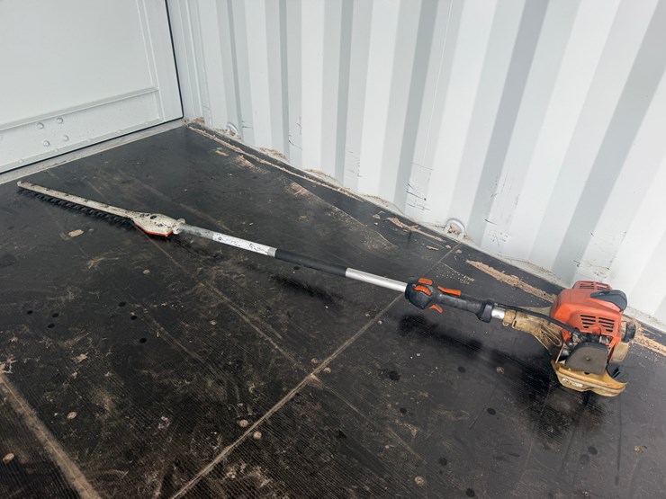 #6077-•-stihl-hl94-2.5'-hedge-trimmer-image-1