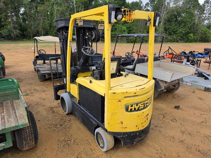 167---hyster-type-e-industrial-forklift-image-2