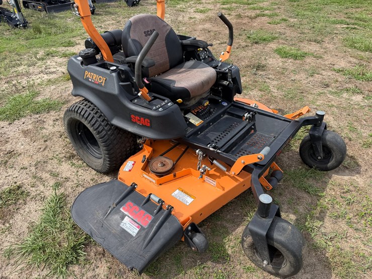 #6002-•-scag-61"-zero-turn-lawnmower-image-7