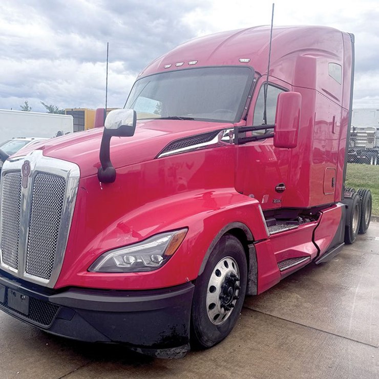 2022 KENWORTH T680
