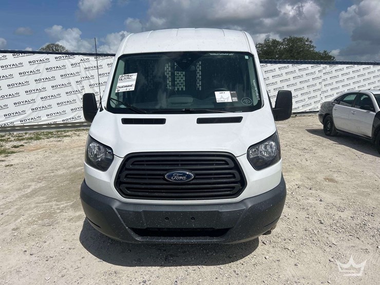 2018-ford-transit-image-23