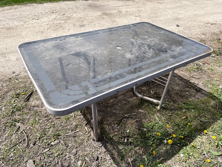 #2165-•-glass-top-patio-table-image-8