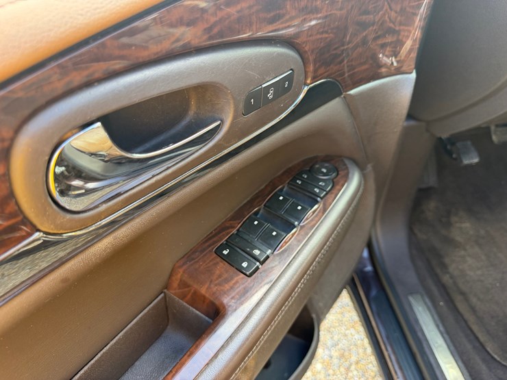 2015-buick-enclave-image-10