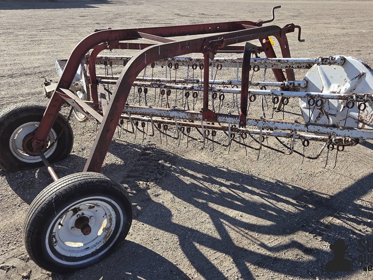 international-hay-rake-image-5