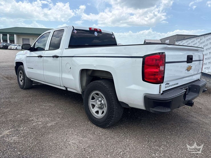 2016-chevrolet-silverado-1500-image-4