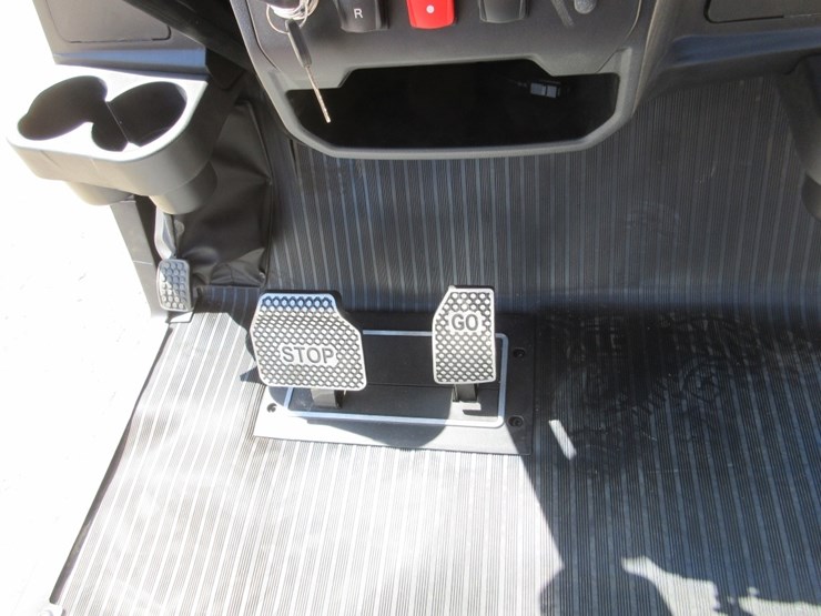 2026-sdlanch-sdlc80-shuttle-golf-cart,-image-10