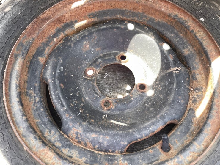 #2135-•-(2)-implement-tires-image-7