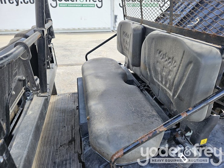kubota-rtvx1140-image-17