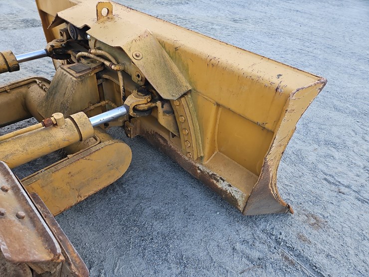 1985-dresser-td-8e-crawler-dozer-image-10