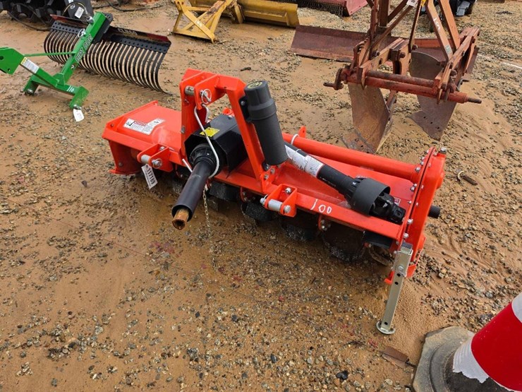 100---2025-new-farm-maxx-ftl-60g-5'-tiller-image-1