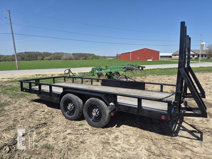 lamar-skid-steer-trailer-image-2