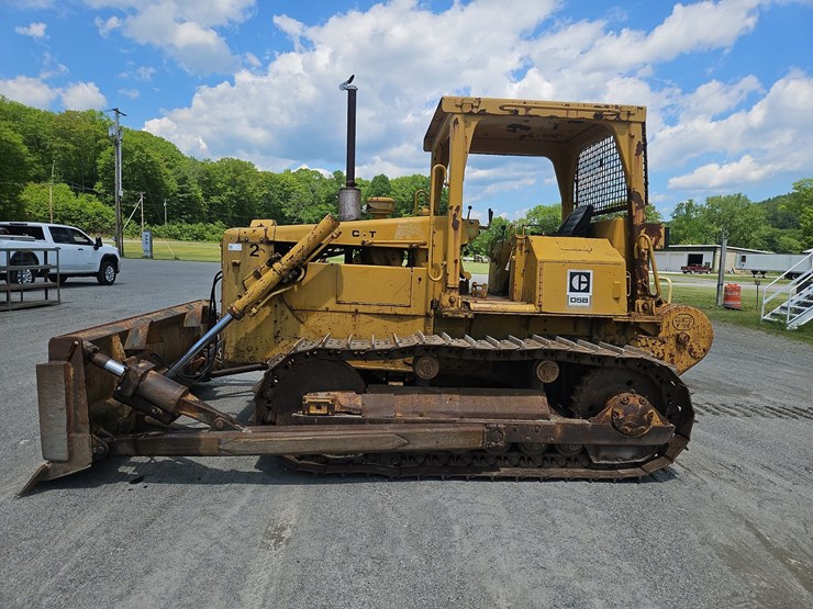 caterpillar-d5b-image-2