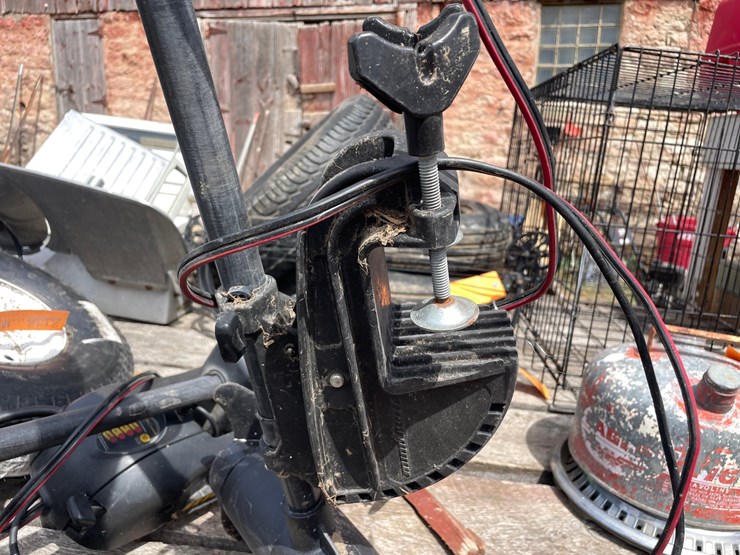 #2145-•-minn-kota-endura-c2-trolling-motor-image-6
