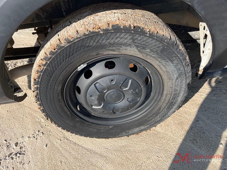 2020-ford-transit-image-9