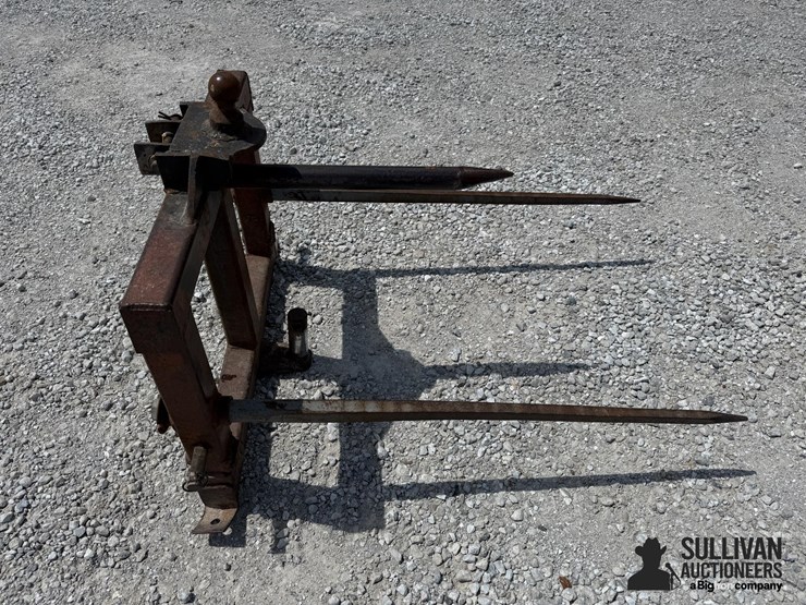 3-pt-bale-spear-image-7
