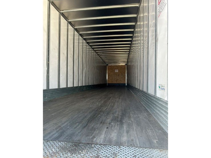 2019-stoughton-van-image-5